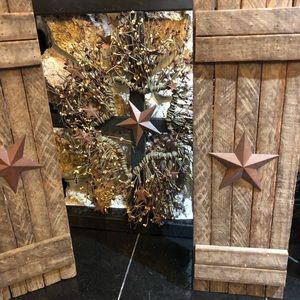 Primitive wall decor